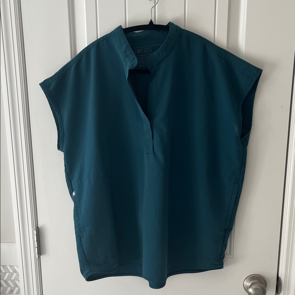 Figs Women's Deep Teal Blouse
